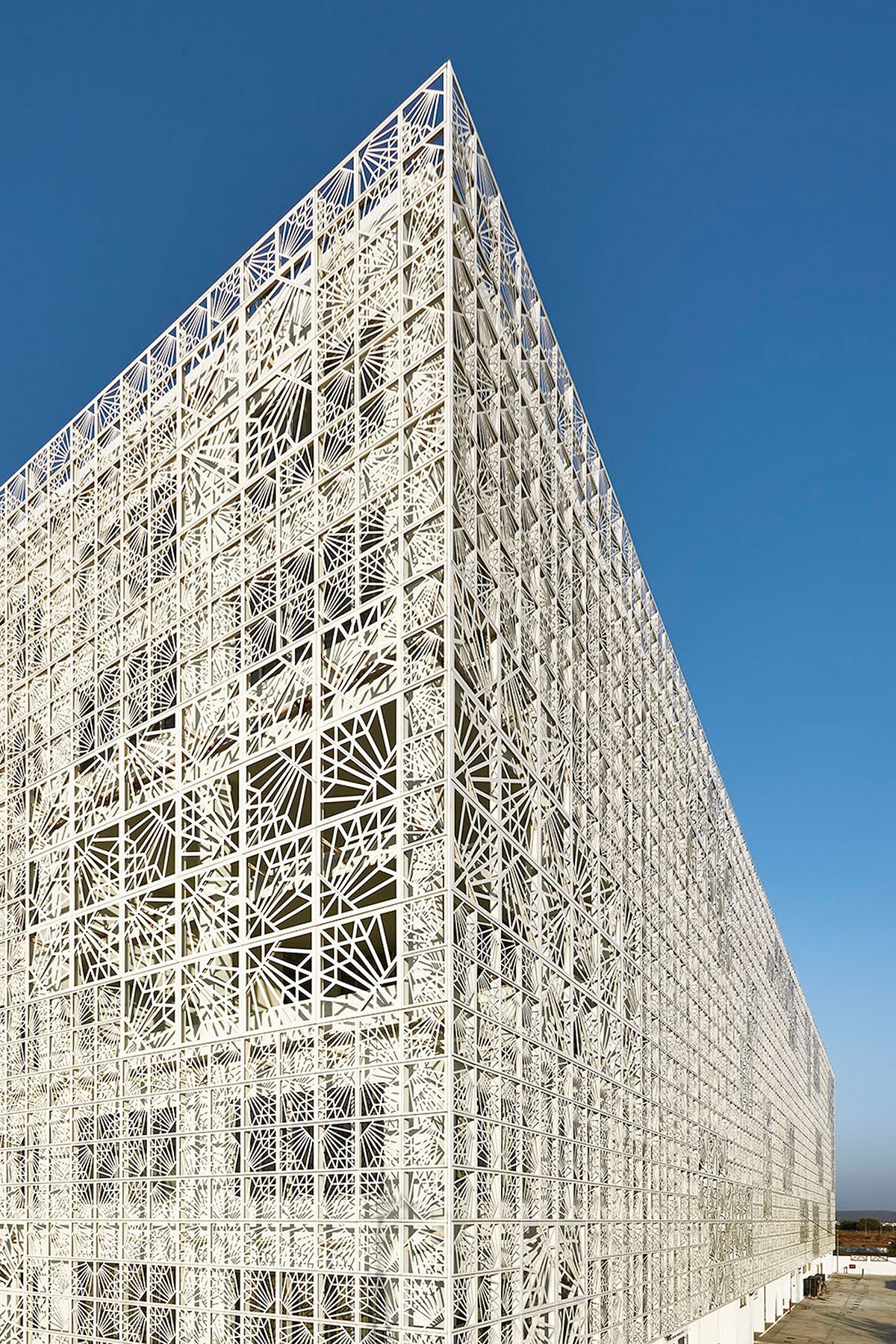 Auric Hall | IMK Architects - ArchiDiaries